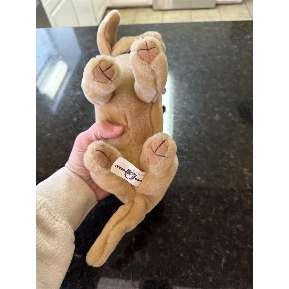 Vintage 1998 Taco Bell Talking Chihuahua Plush Dog 12 In. Non Working Display